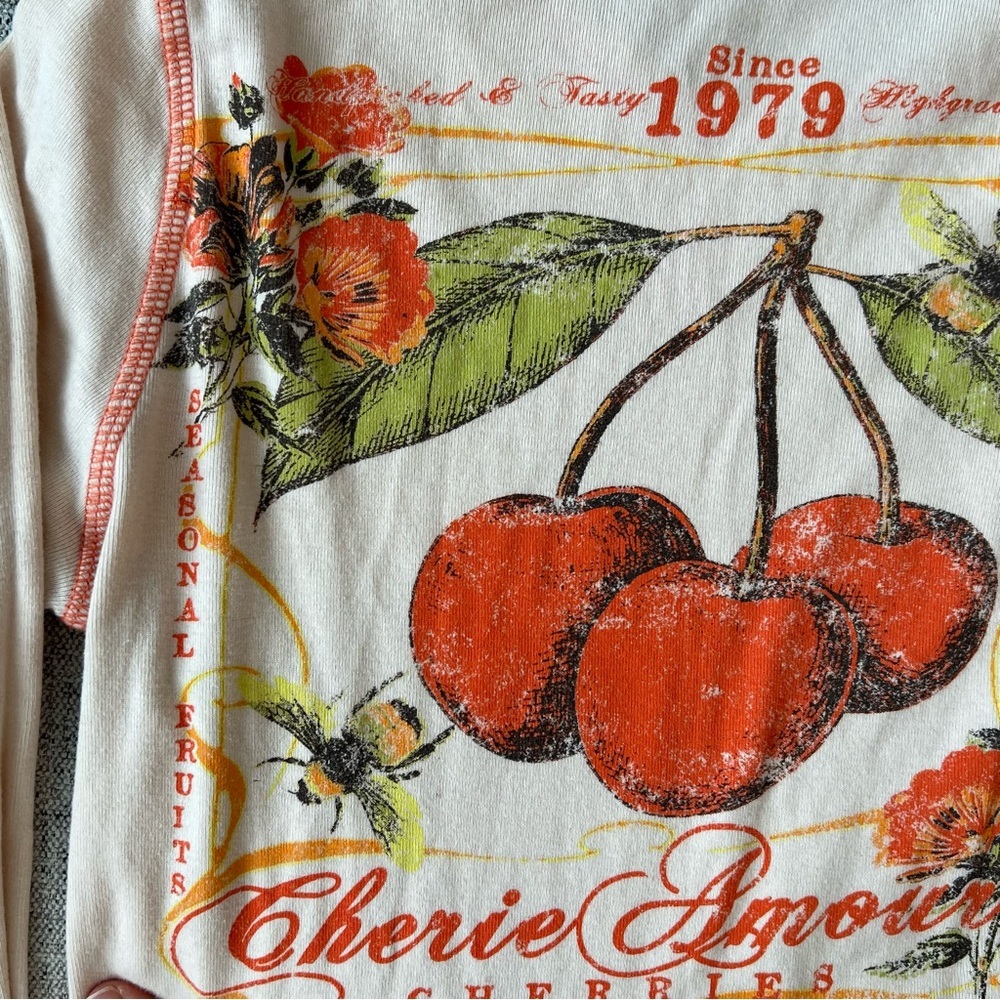 Urban Outfitters Cherries Fruit Top Size XS 100% Cotton - Picture 10 of 16